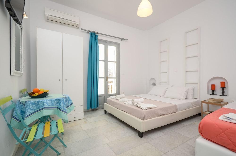 Depis Suites Naxos City Zewnętrze zdjęcie